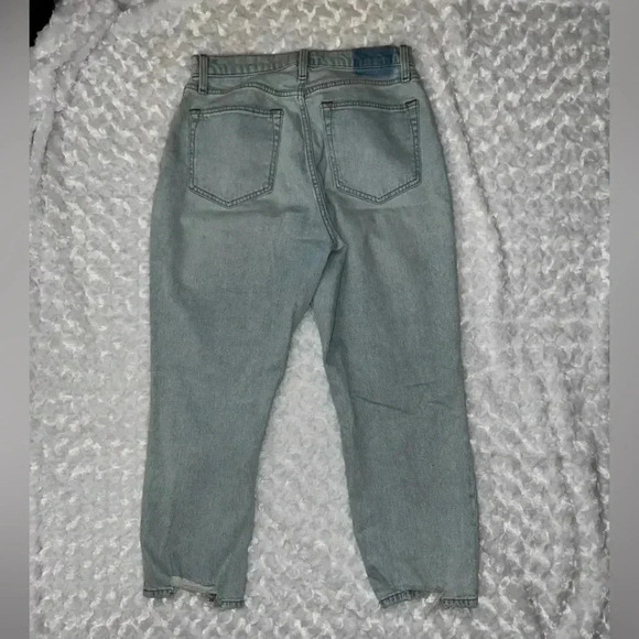 Abercrombie & Fitch The Ankle Straight Ultra High Rise Size 8 Short Curve Love - Picture 2 of 3